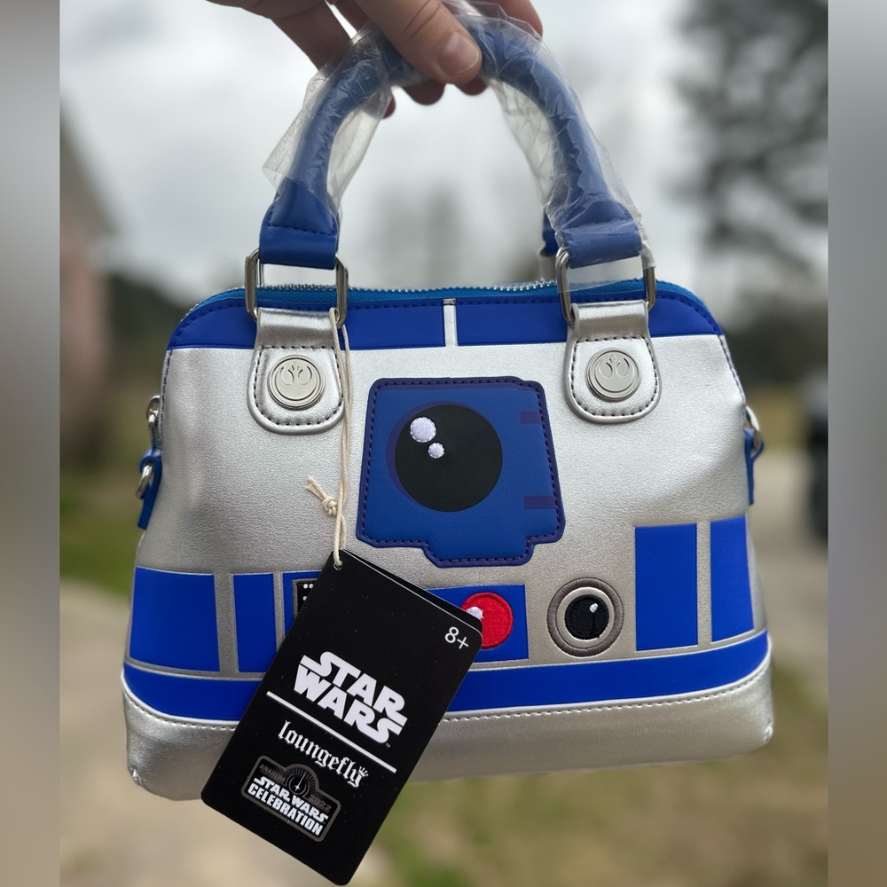 Loungefly Star Wars R2-D2 Crossbody bay
